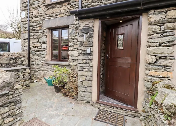 The Curious Orange * Windermere